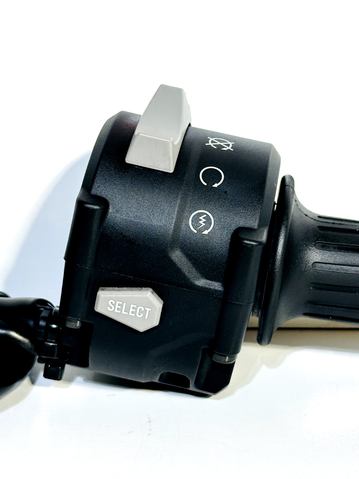 2021-2025 KAWASAKI NINJA ZX10R OEM THROTTLE GRIP HOUSING CONTROL RIDE BY WIRE