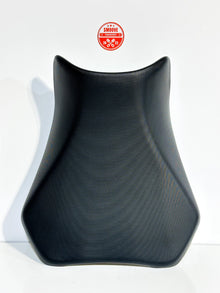 2011-2026 SUZUKI GSXR750 GSXR 750 OEM FRONT RIDERS SEAT PAD SADDLE PILON