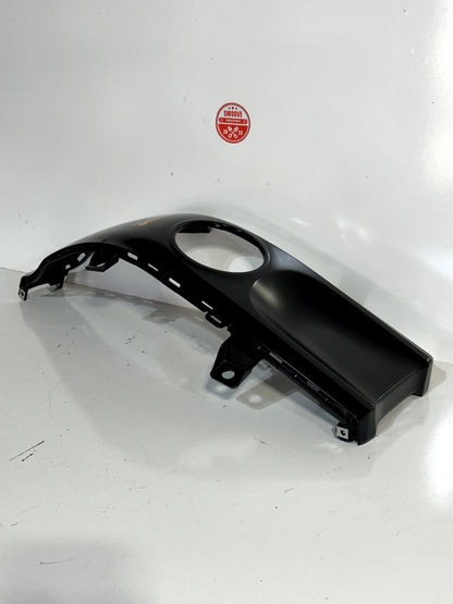 2022-2025 YAMAHA YZF R7 OEM GAS TANK CAP COVER TRIM MIDDLE PANEL COWL FAIRING