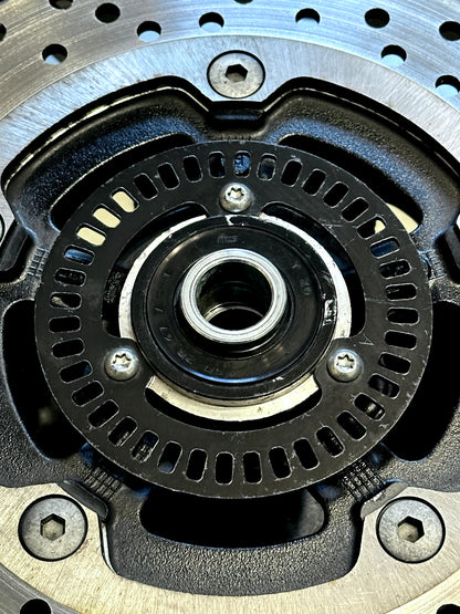 2022-2025 YAMAHA YZF R7 OEM REAR BACK WHEEL RIM ROTOR SPROCKET & TIRE BLACK