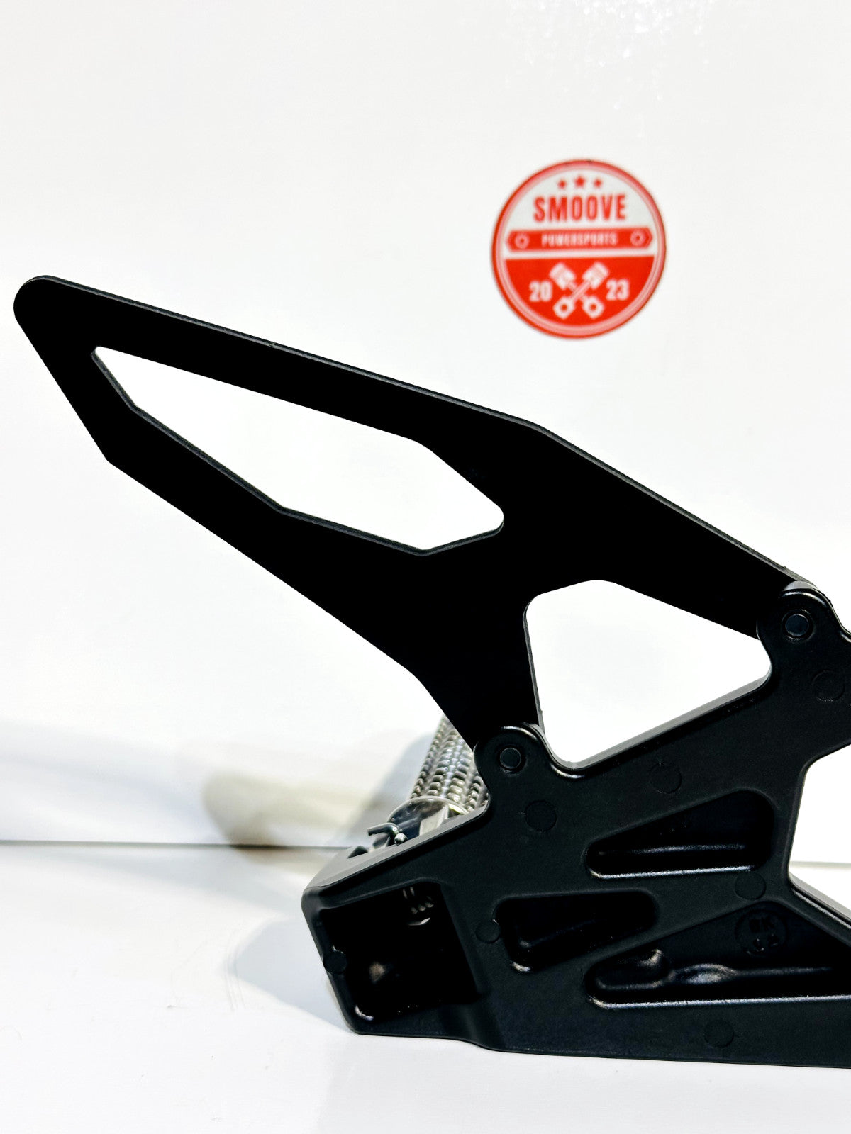 2020-2026 YAMAHA YZF R1 OEM LEFT RIDER FOOT PEG REST W/ BRACKET