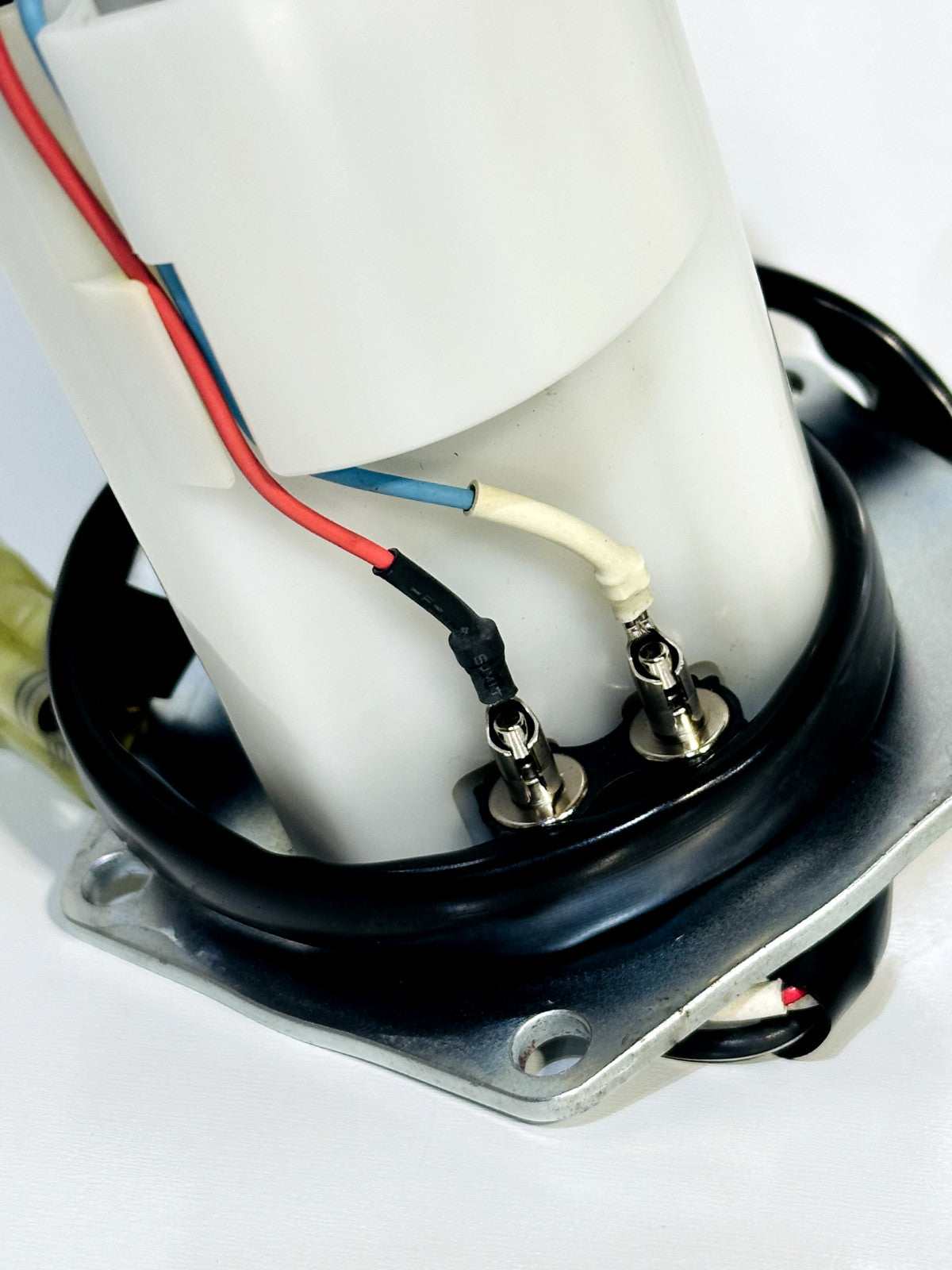 2021-2025 KAWASAKI NINJA ZX10R OEM FUEL PUMP GAS PETROL SENDING UNIT 49040-0798