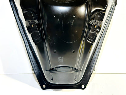 2022-2025 YAMAHA YZF R7 OEM GAS TANK FUEL CELL PETROL RESERVOIR BEB-24110