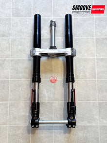 2021-2025 KAWASAKI NINJA ZX10R OEM FRONT FORKS SUPSENSION W/ TRIPLE TREE + AXLE