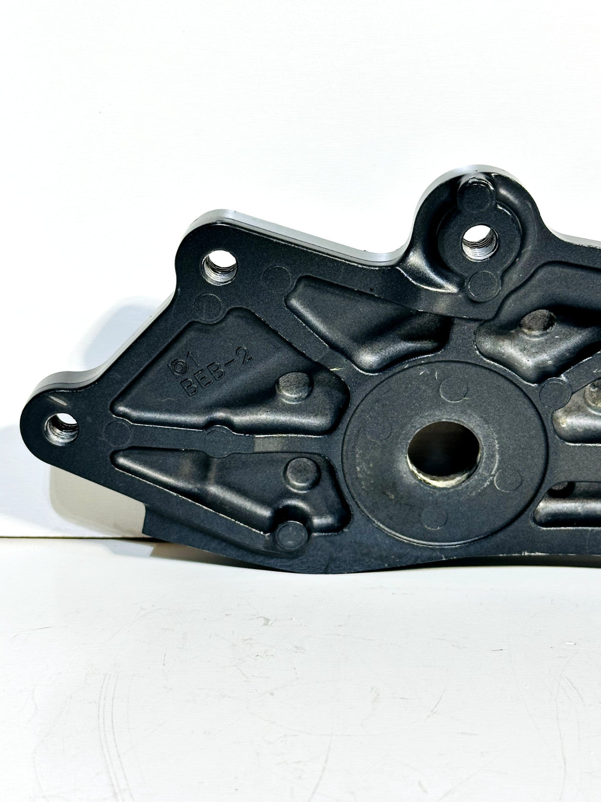2022-2025 YAMAHA YZF R7 OEM LEFT & RIGHT FRAME COVER PANEL FOOT PEG BRACKET SET