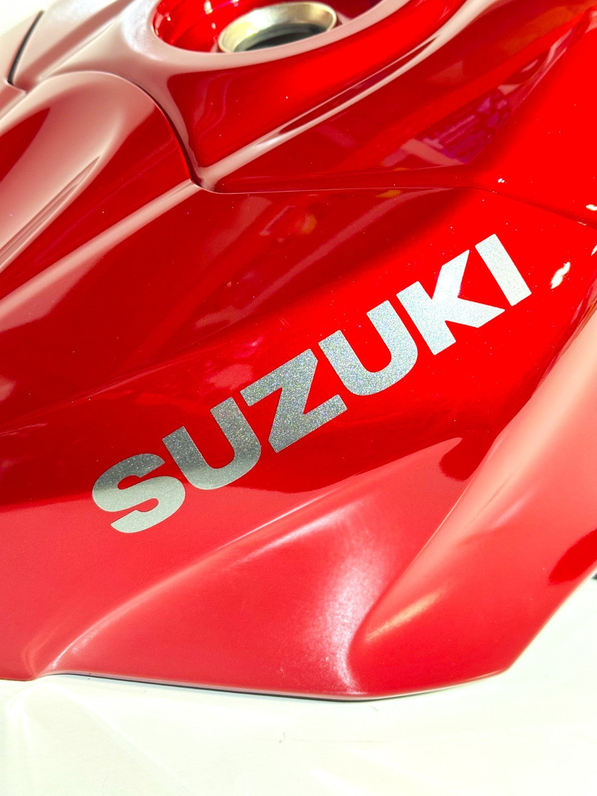 (2025) 2017-2025 SUZUKI GSXR1000 OEM GAS FUEL TANK CELL PETROL RESERVOIR RED