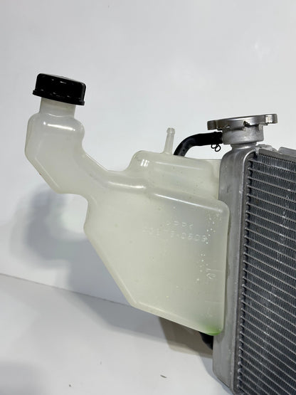 2021-2025 KAWASAKI NINJA ZX10R ZX 10 OEM ENGINE RADIATOR MOTOR COOLER W/ FAN ✅