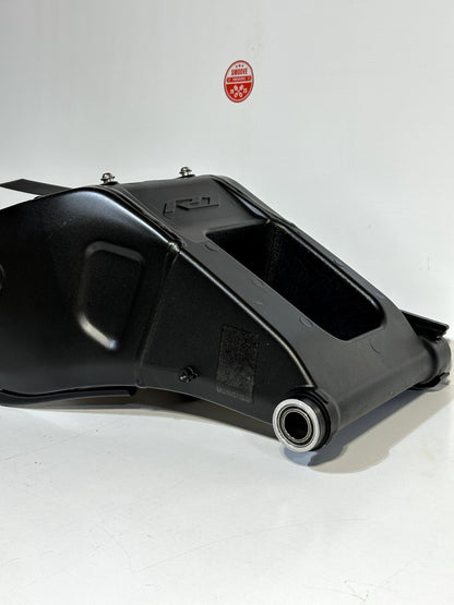 2015-2025 YAMAHA YZF R1 OEM REAR BACK SUSPENSION SWINGARM SWING ARM ASSEMBLY
