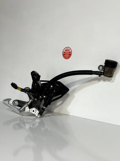 2024-2025 YAMAHA MT09 MT-09 OEM REAR BACK BRAKE MASTER CYLINDER W/ REAR SET