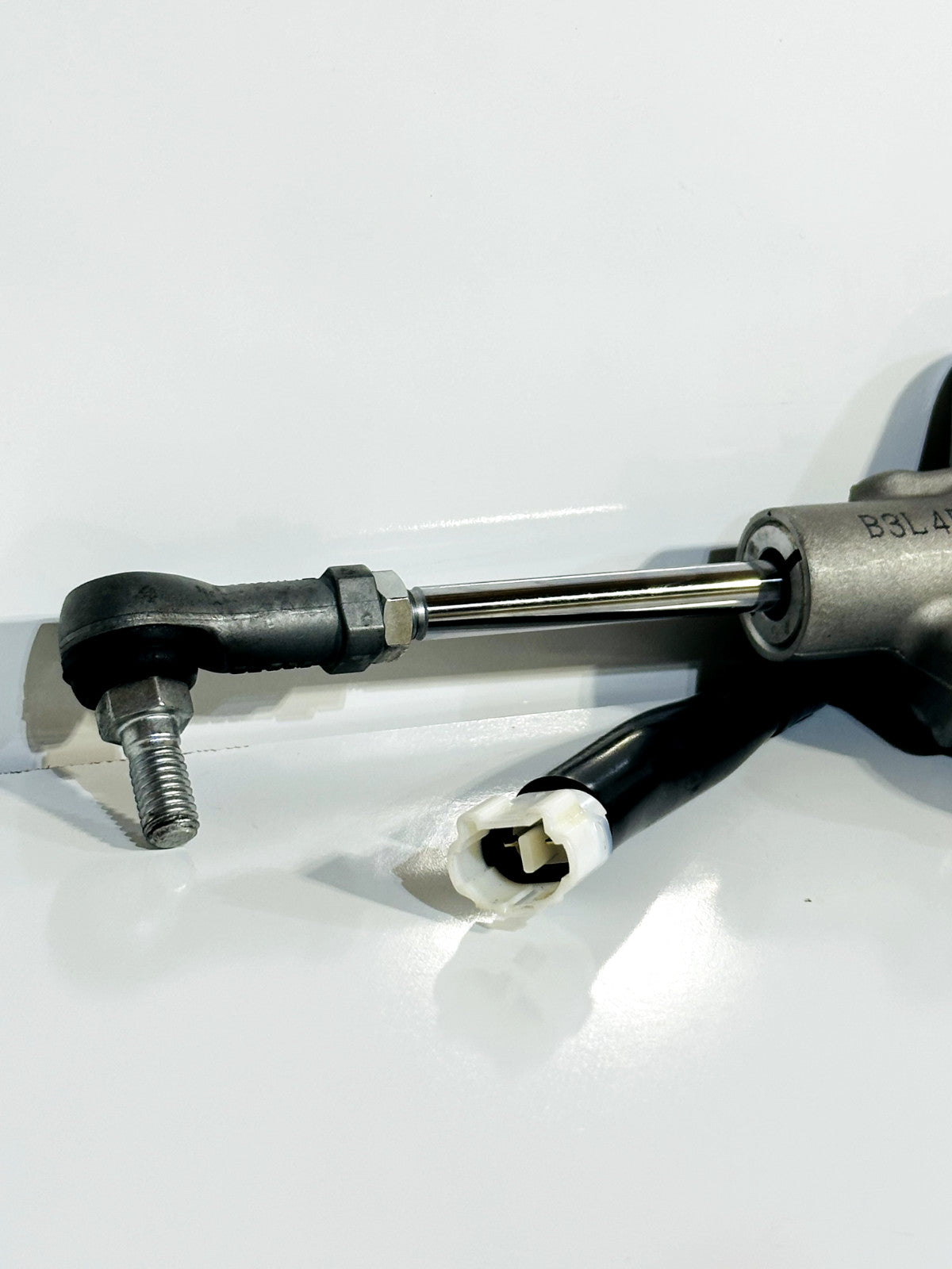 2020-2024 YAMAHA YZF-R1 YZF R1 OEM STEERING DAMPER STABILIZER ASSEMBLY