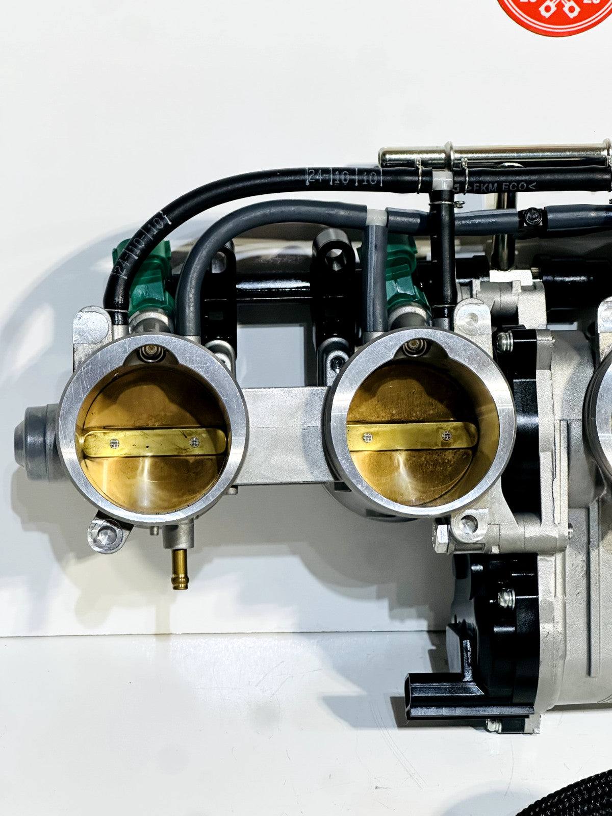 2021-2025 KAWASAKI NINJA ZX10R OEM THROTTLE BODY W/ INJECTORS & FUEL LINES ✅