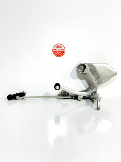 2014-2017 YAMAHA FZ09 FZ-09 OEM LEFT DRIVER RIDER SHIFTER PEDAL W/ FOOT PEG