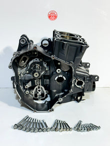 2014-2025 YAMAHA YZF R7 MT FZ 07 OEM COMPLETE ENGINE CRANK CASE CRANKCASE BLOCK