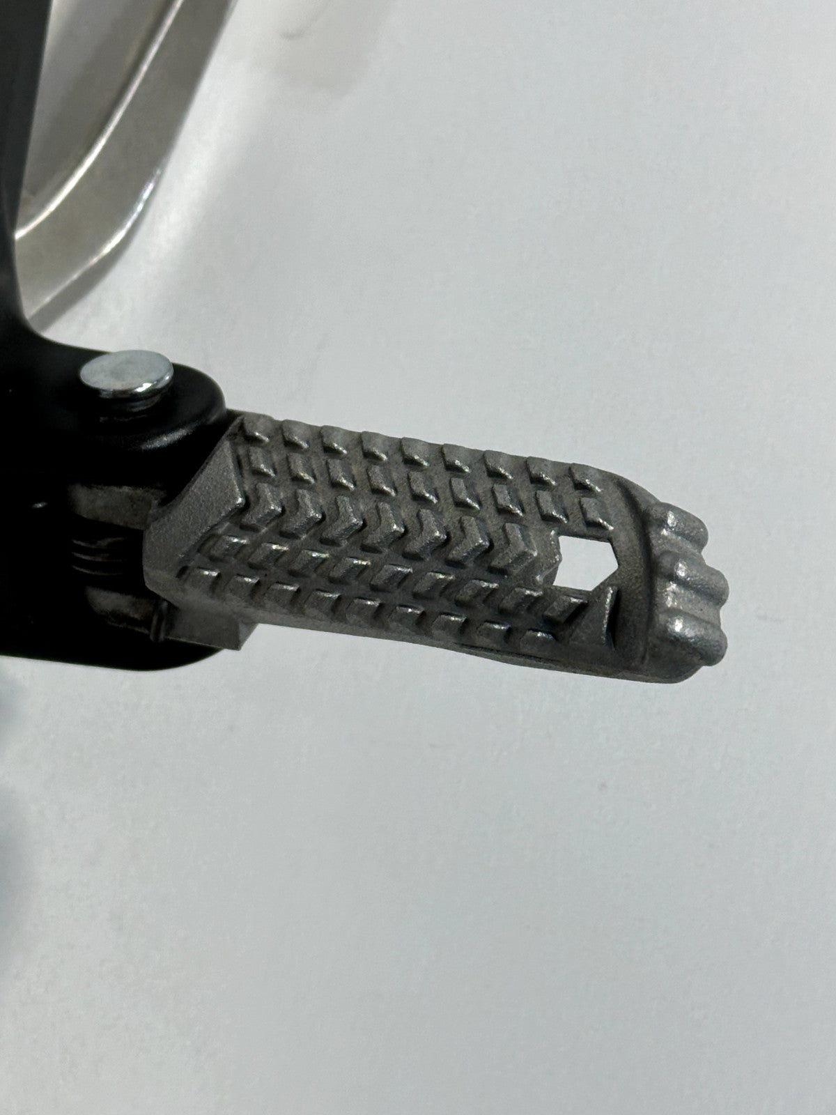 2021-2025 KAWASAKI NINJA ZX10R ZX 10 OEM REAR BRAKE MASTER CYLINDER W/ FOOT PEG