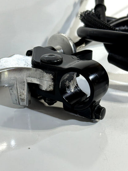 2020-2024 YAMAHA YZF-R1 YZF R1 OEM CLUTCH PERCH MOUNT & LEVER ASSEMBLY W/ CABLE