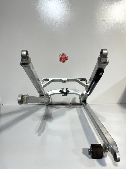 2014-2017 YAMAHA YZ250F YZ450F OEM BACK SUBFRAME REAR TAIL FRAME CHASSIS SECTION
