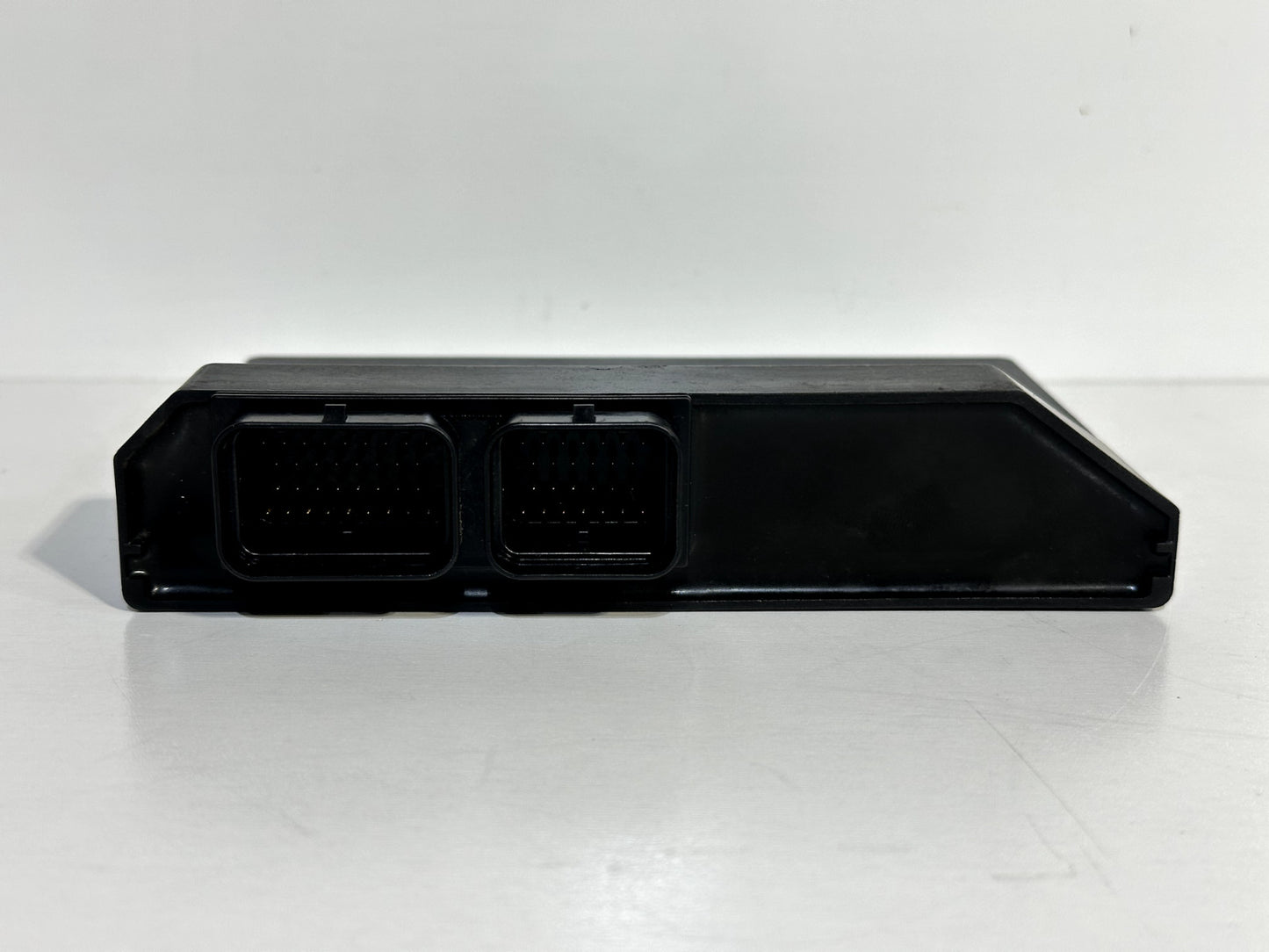 2008-2016 YAMAHA YZF R6 OEM ECU ENGINE COMPUTER UNIT MODEL Y 13S-8591A-60
