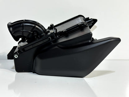 2022-2025 YAMAHA YZF R7 OEM AIR INTAKE FILTER CLEANER BOX AIRBOX ASSEMBLY