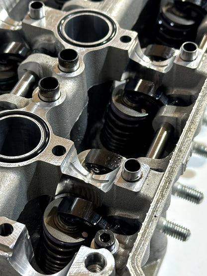 2021-2024 KAWASAKI NINJA ZX10R OEM CYLINDER HEAD TOP END W/ CAM SHAFTS & VALVES
