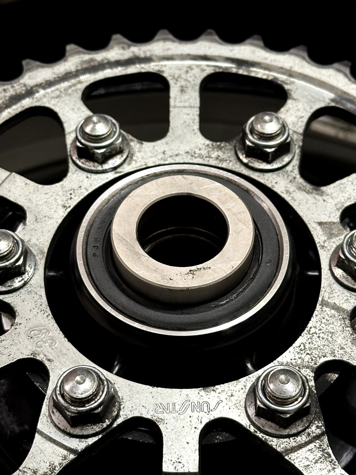 2011-2015 KAWASAKI NINJA ZX10R OEM REAR BACK WHEEL RIM ROTOR SPROCKET TIRE BLACK