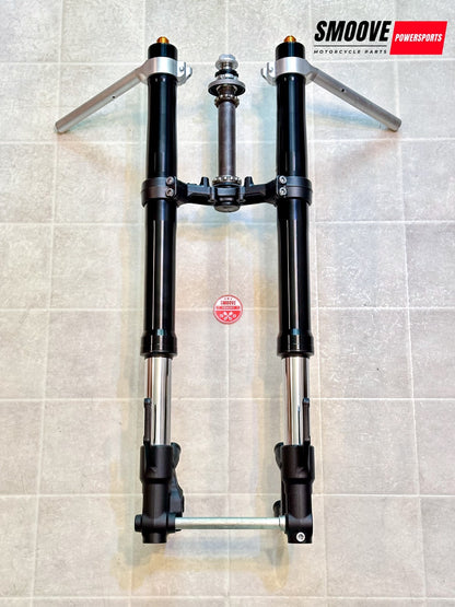 2022-2025 YAMAHA YZF R7 OEM FRONT FORKS SUSPENSION W/ TRIPLE TREE & CLIP ONS