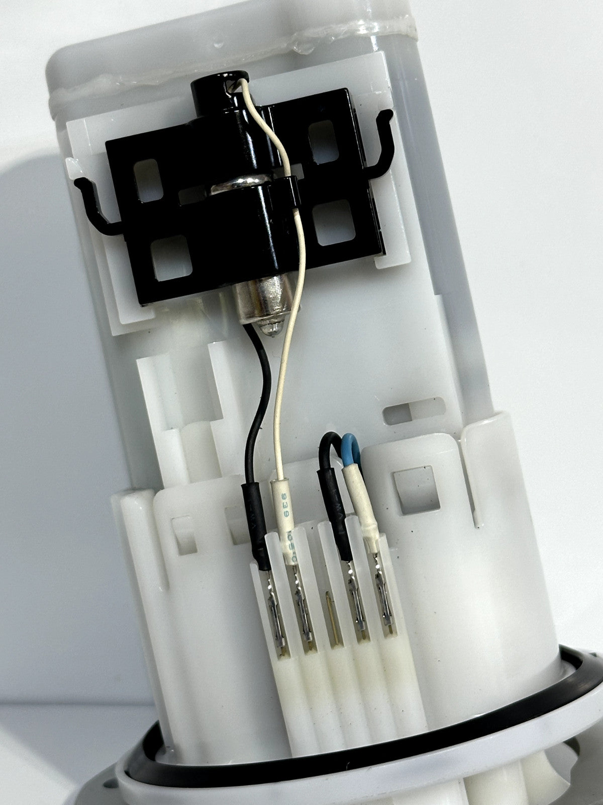 2020-2024 YAMAHA YZF-R1 YZF R1 OEM FUEL PUMP GAS TANK PETROL SENDING UNIT