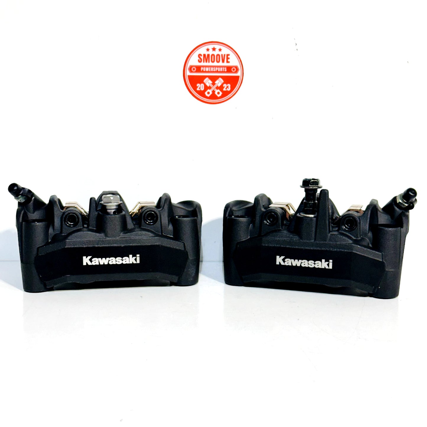 2023-2026 KAWASAKI NINJA ZX4RR OEM RIGHT LEFT FRONT BRAKE CALIPER SET W/ PADS