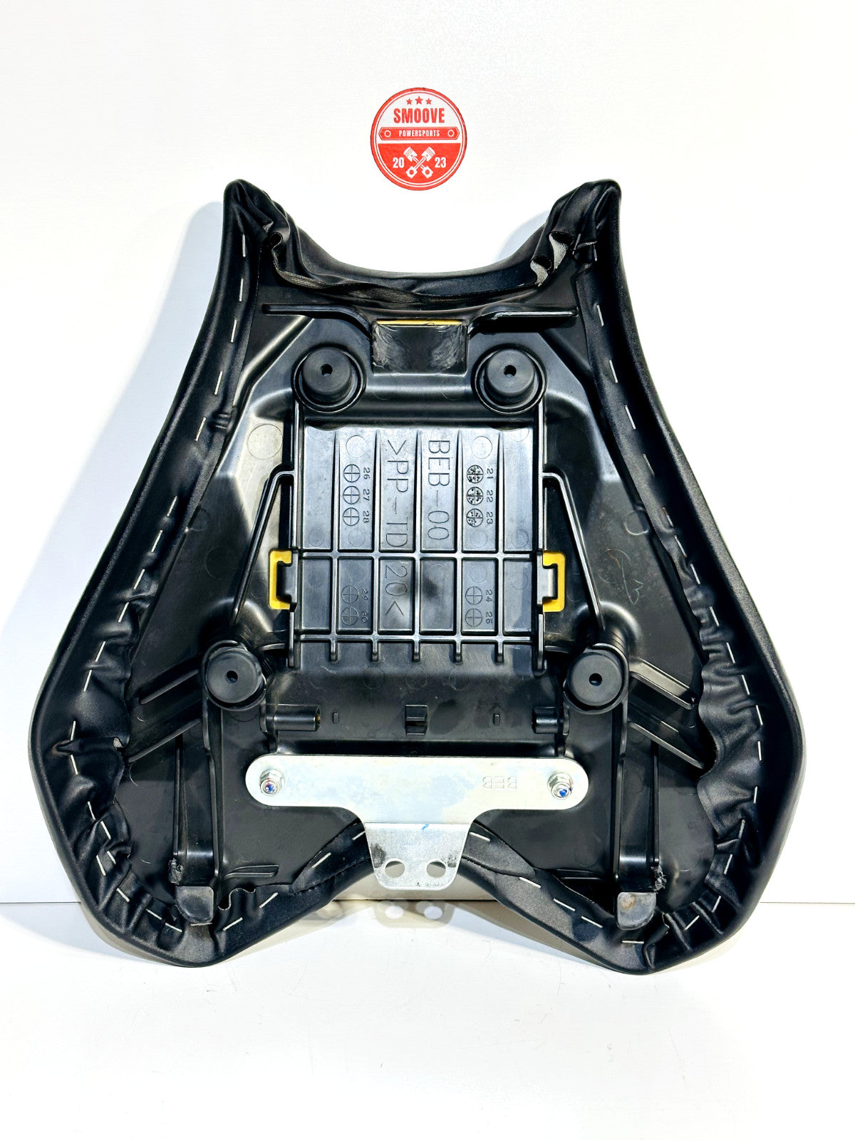 2022-2025 YAMAHA YZF R7 OEM FRONT DRIVER RIDER SEAT PAD PILON ASSEMBLY