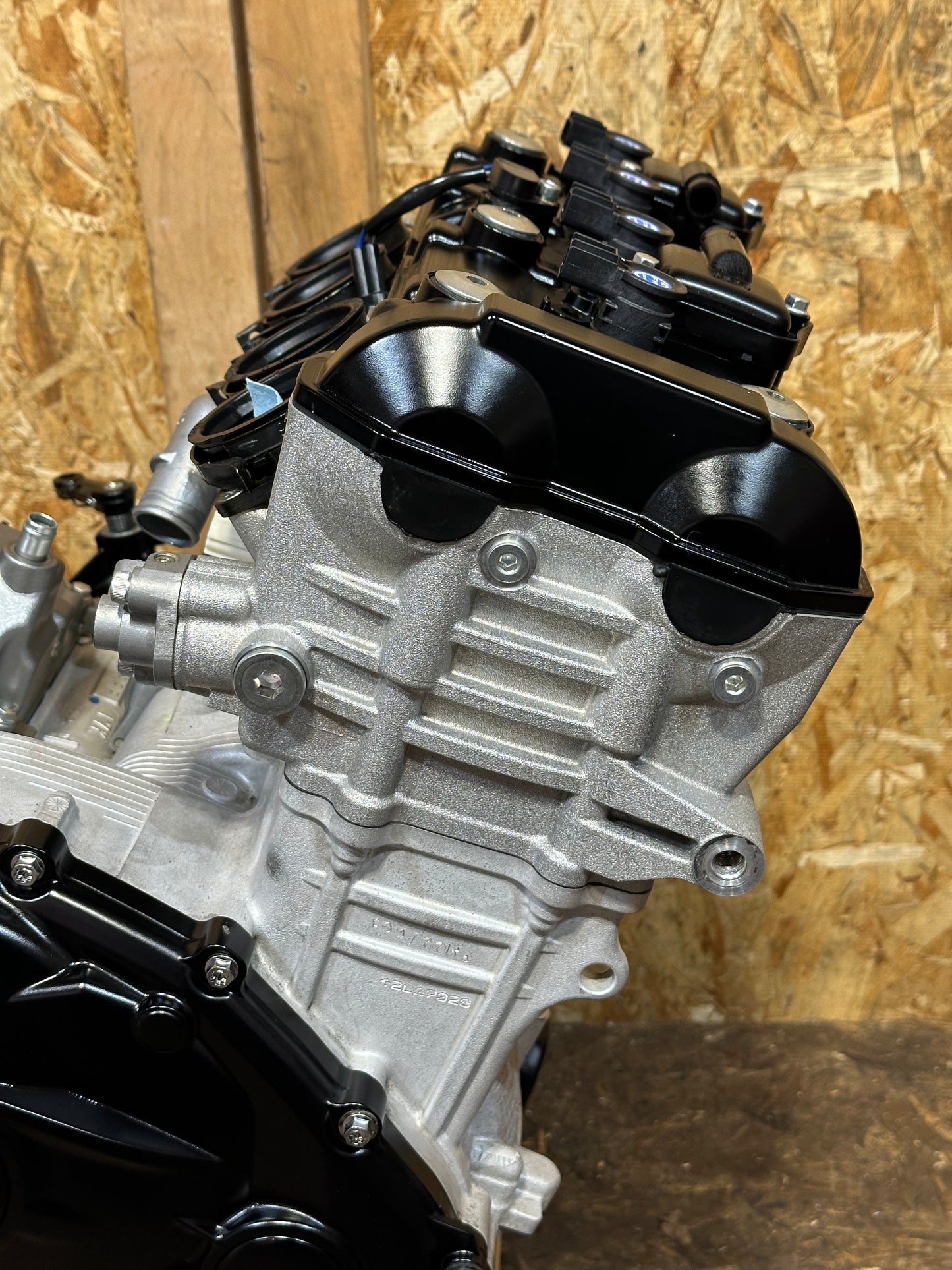 2017-2026 SUZUKI GSXR1000 GSXR 1000 OEM COMPLETE ENGINE MOTOR ASSEMBLY 1.7K MILES