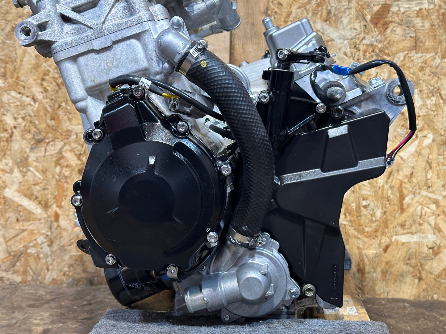 2017-2026 SUZUKI GSXR1000 GSXR 1000 OEM COMPLETE ENGINE MOTOR ASSEMBLY 1.7K MILES