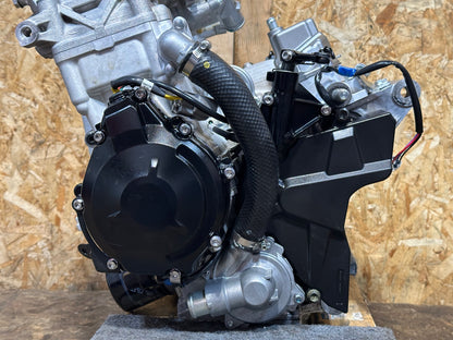 2017-2026 SUZUKI GSXR1000 GSXR 1000 OEM COMPLETE ENGINE MOTOR ASSEMBLY 1.7K MILES